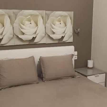 Gorgeous 3 Bedrooms In Pilio Appartamento