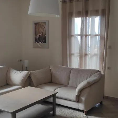 Gorgeous 3 Bedrooms In Pilio Appartamento